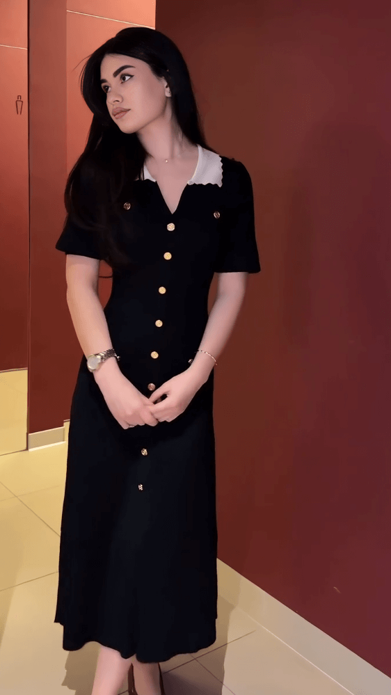 Robe Midi Boutonnée à Col Contrasté