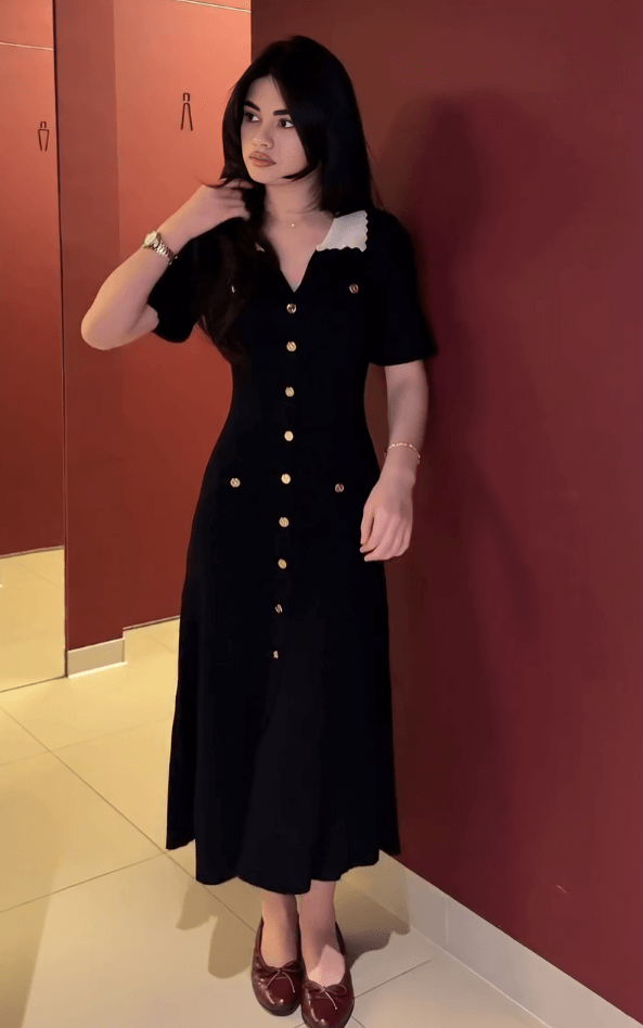 Robe Midi Boutonnée à Col Contrasté