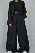 Ensemble Tailleur Rayé Couture Structuré – Édition Limitée