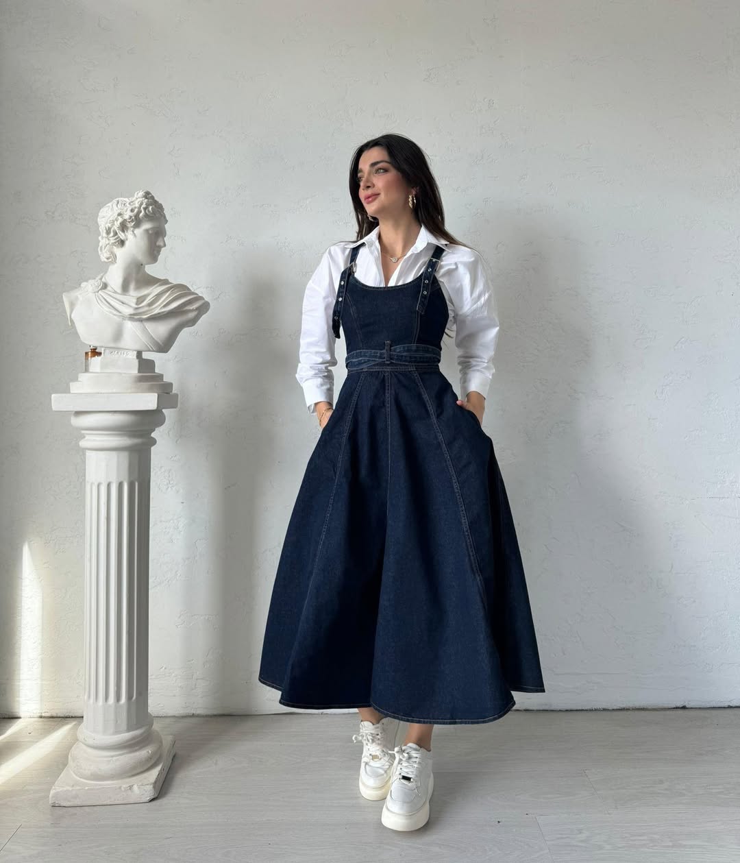 Robe Salopette Longue en Jean – Style Chic & Moderne
